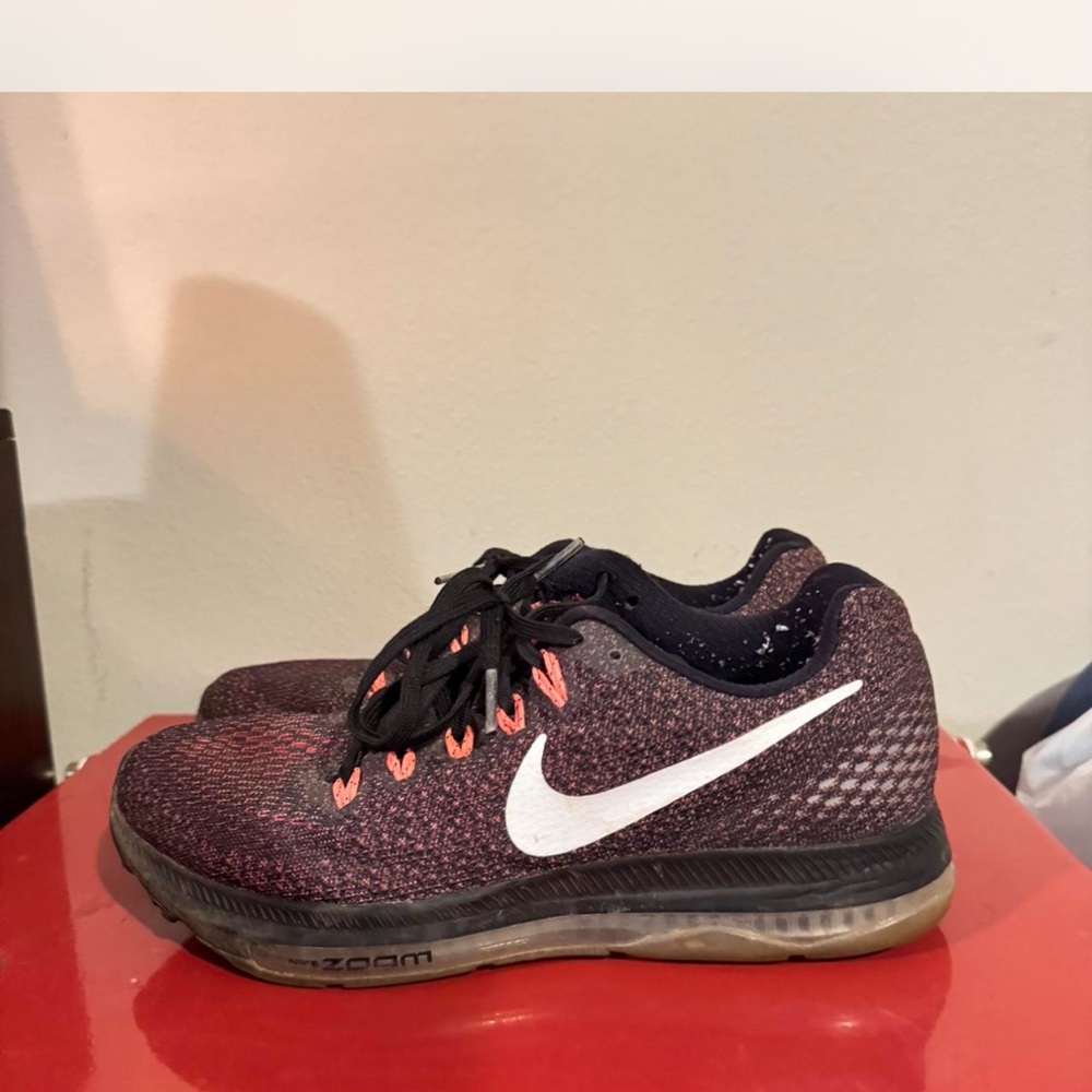 Nike Zoom Athletic Shoes - Black and Purple